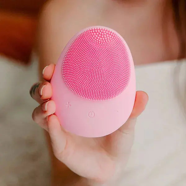 Brosse nettoyante pour le visage 