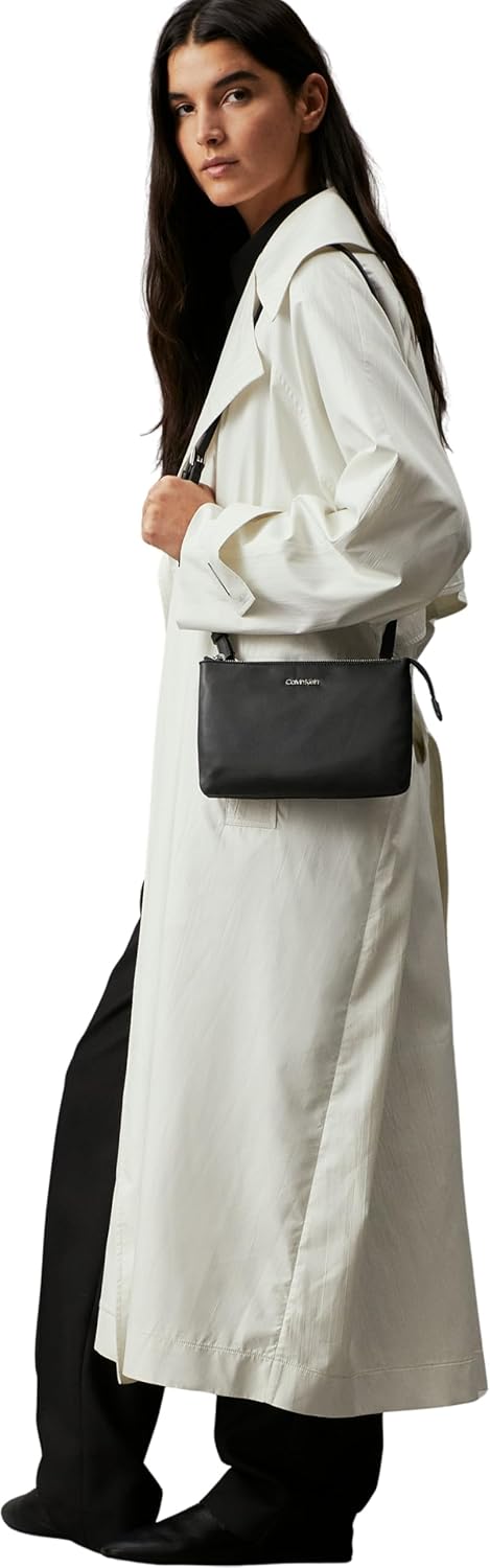 Calvin Klein Ck Must Ew Women's Shoulder Bag Small, Black (Ck Black), One Size